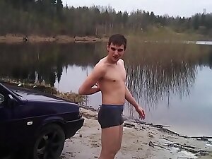 Russian amateur: skinny dipping