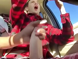 Paja en carro con spend time together